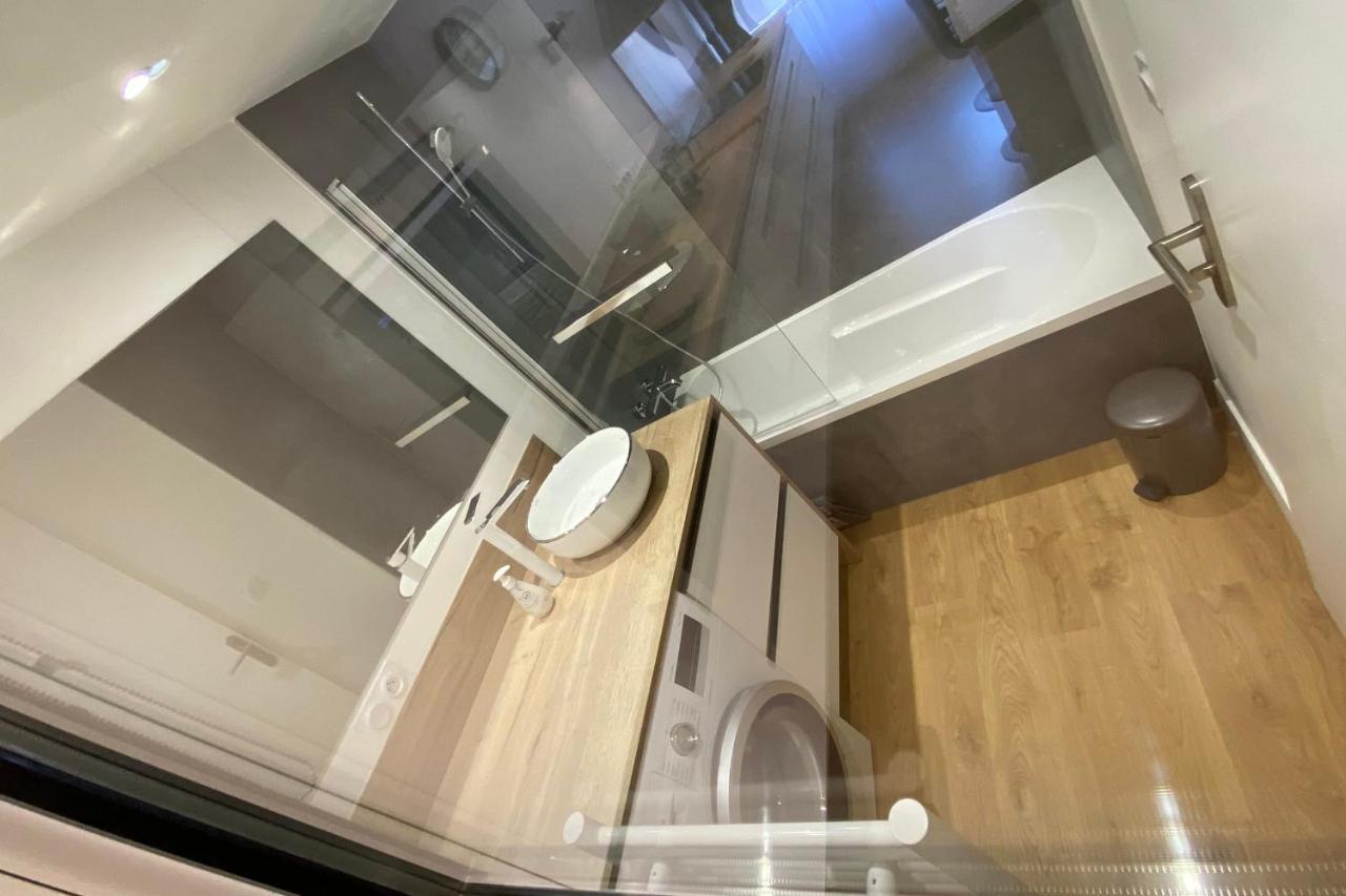 Le Royal 4 - Apartment For 4 People In The City Center Annecy Exterior photo